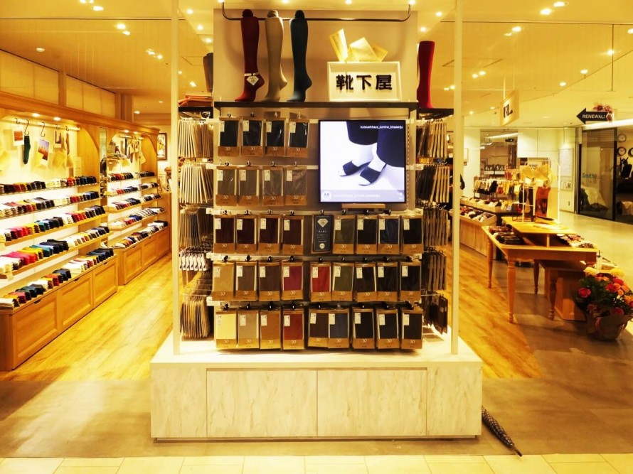 アパレル店 店内