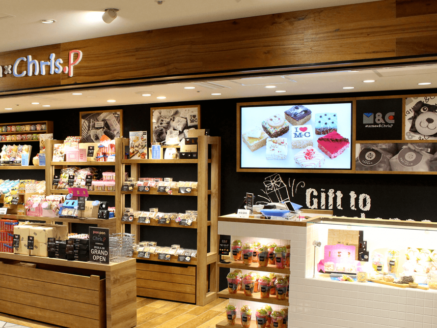 菓子店　店内