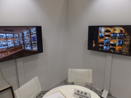 サイネージ(展示会にて) デジタルサイネージ